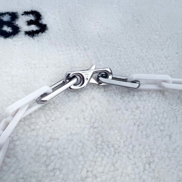 SUPER RARE Louis Vuitton LV Logo Pendant Chain Link Necklace - Watercolor Col. - Picture 7 of 8